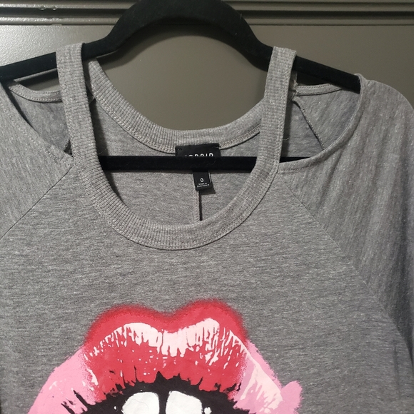 Torrid Lips Bite Cold Shoulder Top - Picture 3 of 5